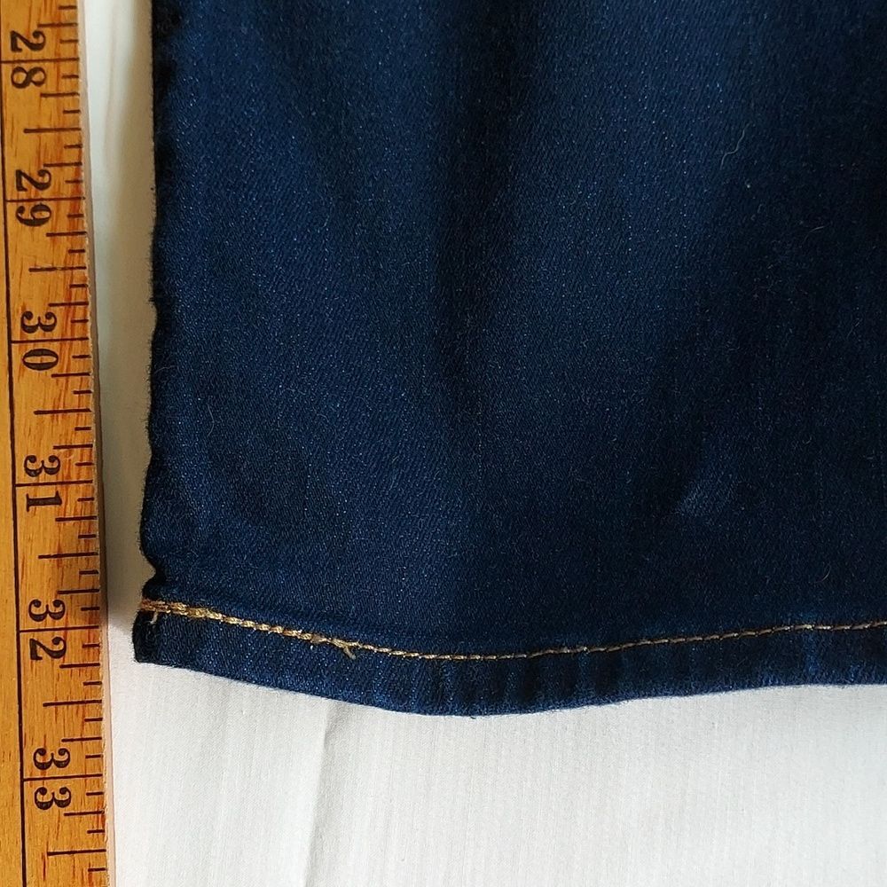 LEVI'S Women's 815 Curvy Bootcut Mid Rise Dark‎ Wash Denim Blue Jeans 29 32 - Picture 8 of 12